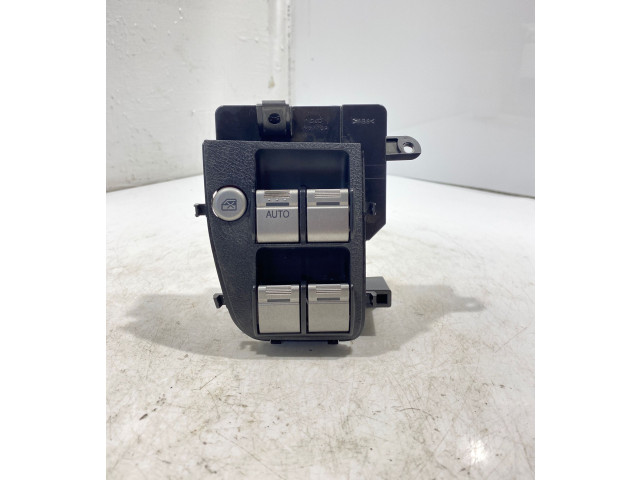 Блок предохранителей SJDG010B, Af1117 Honda FR-V