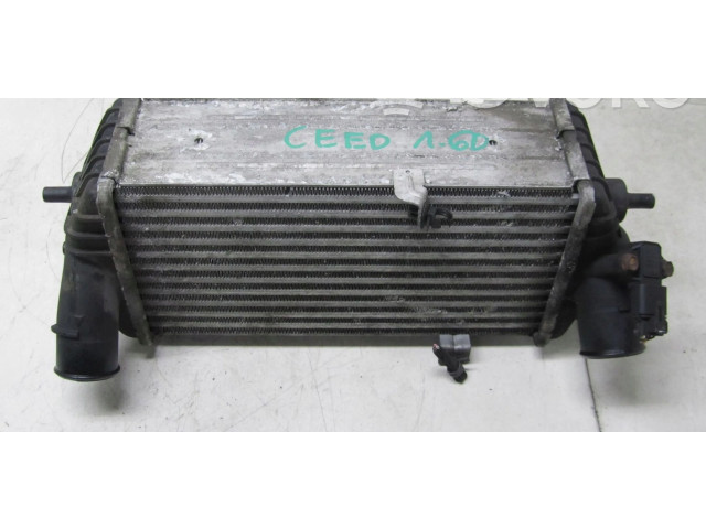 Интеркулер 282702A770 KIA Ceed