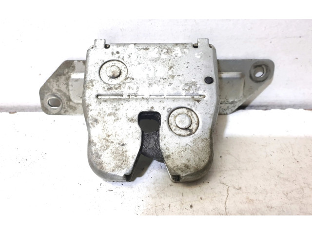 Zámek zadních dveří A1687400336 Mercedes-Benz A W168 2002