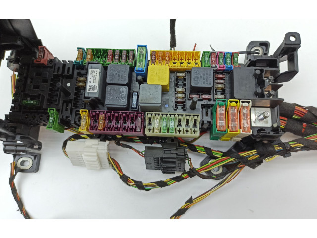 Блок предохранителей  A2465451340, A2465400040   Mercedes-Benz A W176    