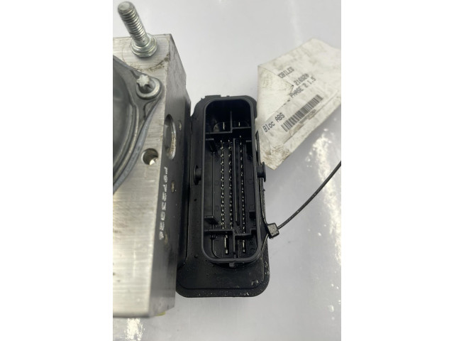 Дисплей    1637317880   Peugeot 308