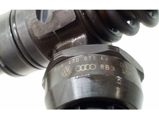 Форсунка 0414720037, 038130073AJ Volkswagen Bora ATD