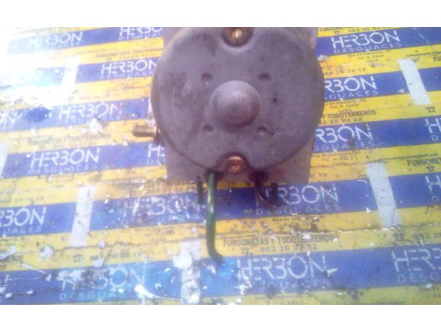 Блок АБС 0265216880   Nissan  Kubistar   -  года