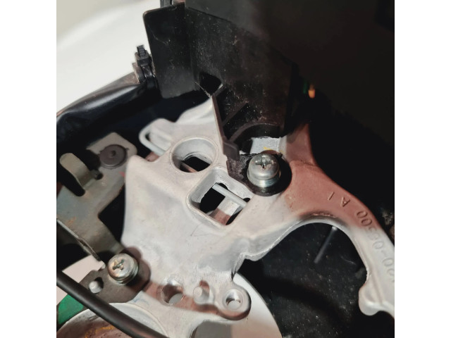 Volant Toyota Avensis T270 2015 4510005A00, 5240C016610