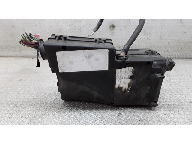   Pojistková skříňka 3M5T14A142AB   Ford Focus C-MAX 2004