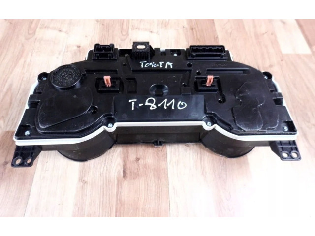 Панель приборов 8380033Y22B Toyota Camry VIII XV70