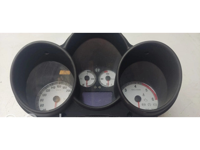 Панель приборов 156050197 Alfa Romeo GT