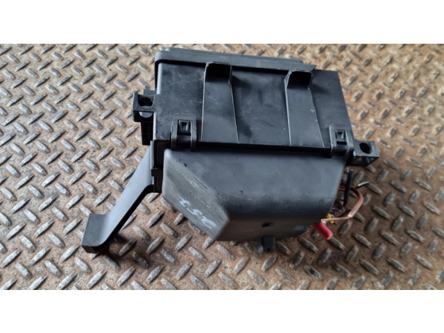 Блок предохранителей GX7314A076DA Jaguar XE