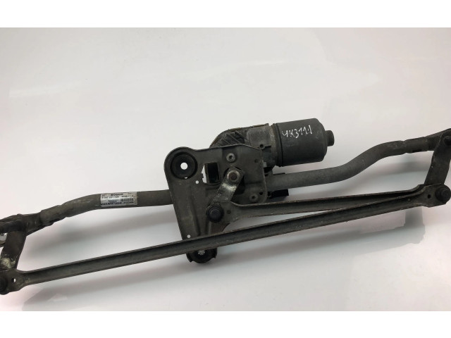 Моторчик дворников 31333456    Volvo V70