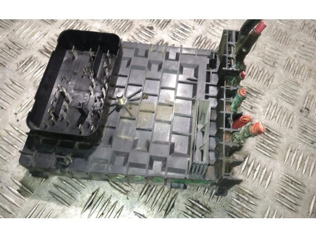 Блок предохранителей 1K0937125A, 1K0937125A Volkswagen Jetta V