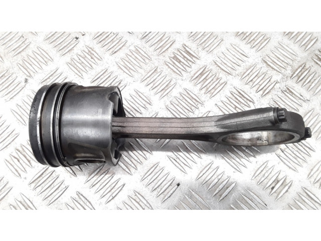 Поршень с шатуном UHZ H268X, 007140206  Citroen C6 для дизельного двигателя 2.7