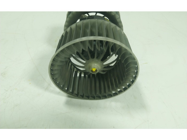 Вентилятор печки    64113453729   BMW X3 E83
