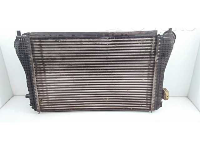 Интеркулер     Volkswagen Jetta VI 