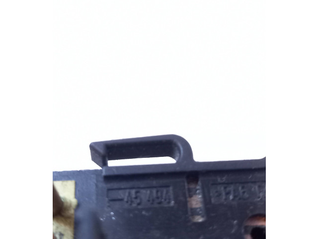 Ручка стеклоочистителей 45494   Audi A6 S6 C4 4A