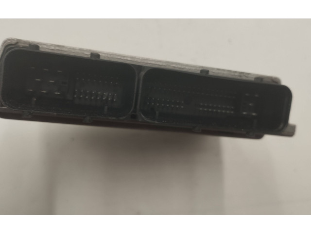 Блок управления двигателя 03E906019C, 5WA11004 Skoda Fabia Mk2 (5J)