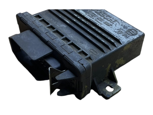 Řídící jednotka 0227921006 Opel Rekord E2 1985