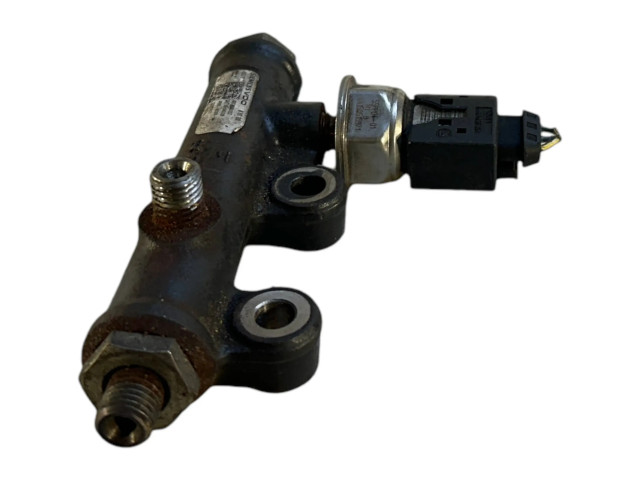 Топливная рампа 4R8Q9C066AA, 5WS40128 Jaguar S-Type 2.7