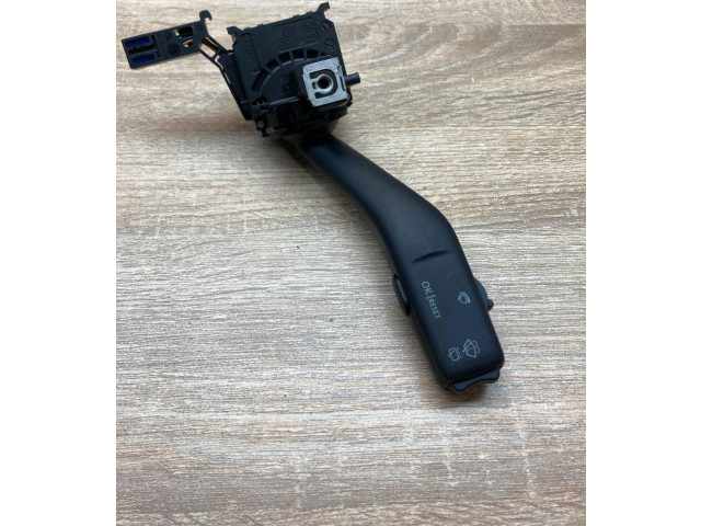 Ручка стеклоочистителей 1K0953519A, Used Volkswagen Caddy