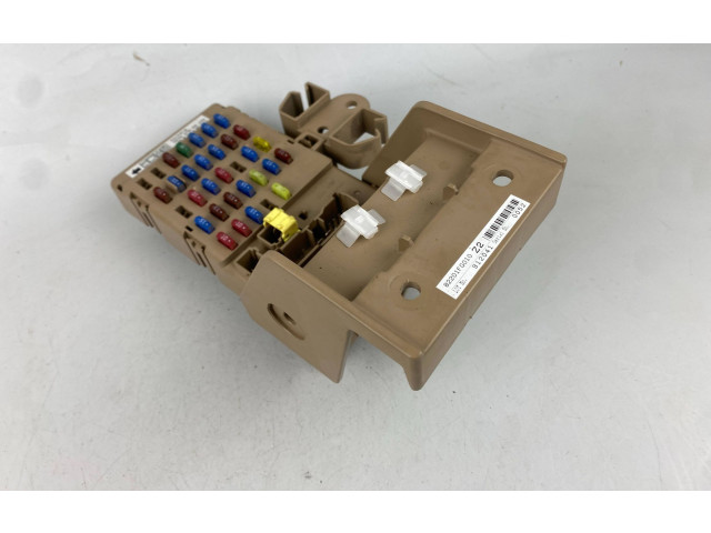 Блок предохранителей 82201FG010   Subaru Forester SH    