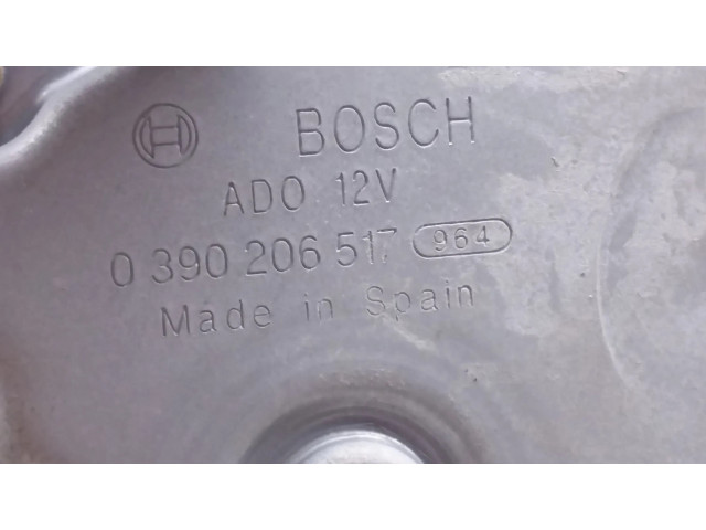 Моторчик заднего дворника 0390206517 Mitsubishi Carisma