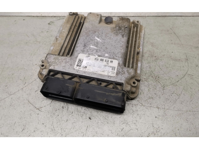 Řídící jednotka 03G906016HN, 0281012272 Volkswagen Caddy 2006