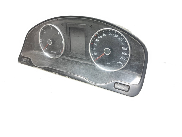 Přístrojová deska Volkswagen Transporter - Caravelle T5 2013 7E0920860G, VDD024100