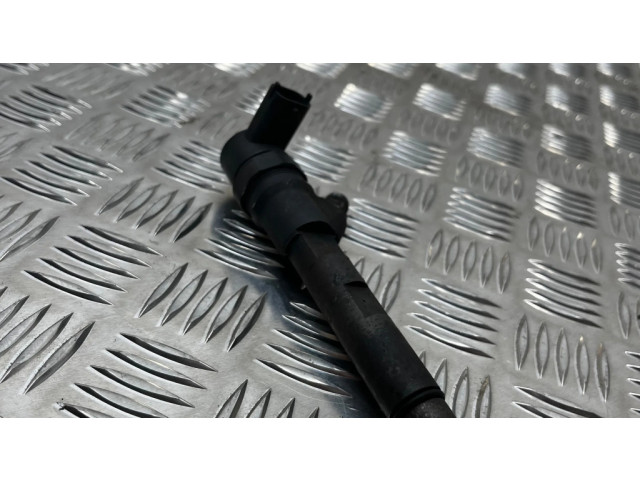 Vstřikovač 0445110059 Chrysler Voyager pro naftový motor 2.8