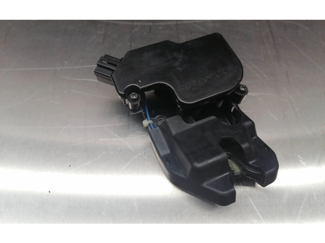 Замок багажника 061218    Honda Accord 2003 - 2007 года