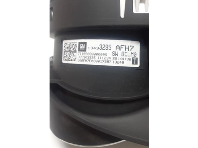 Поршень Спидометр (приборный щиток) 13433295 Opel Adam