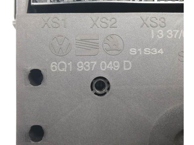 Блок комфорта 6Q1937049D Skoda Fabia Mk1 (6Y)