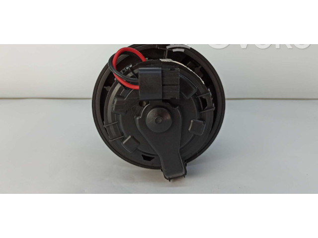 Вентилятор печки    1608182080   Peugeot 2008 I