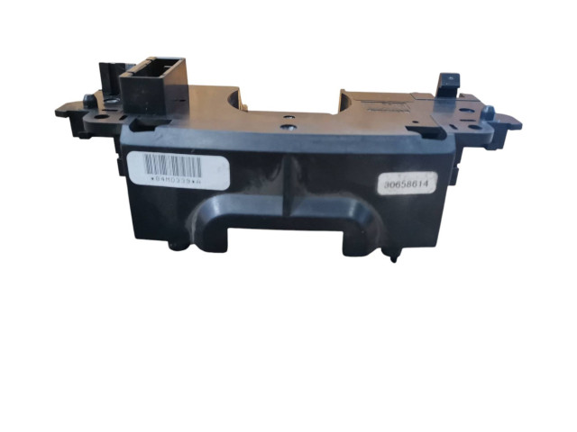 Ручка стеклоочистителей 30658614   Volvo V70