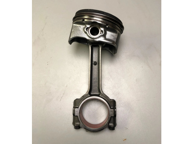 Поршень 12714549, 12656875 Chevrolet Camaro