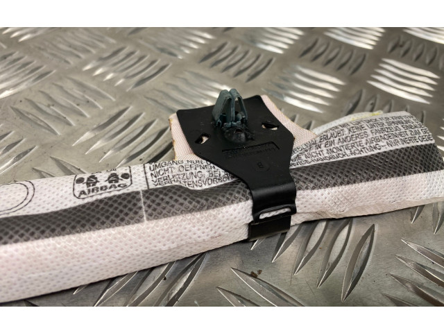 Боковая подушка безопасности 8X4880742B Audi S1