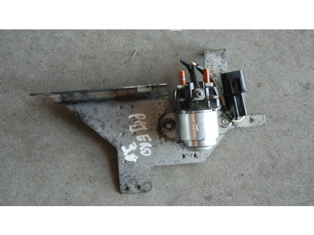 Přístrojová deska Mitsubishi Pajero 2004 200KM