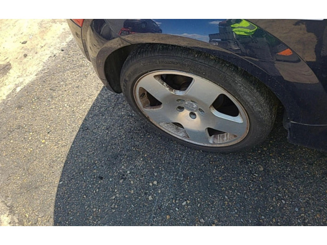 Ручка стеклоочистителей 4B0953503G01C   Audi TT Mk1