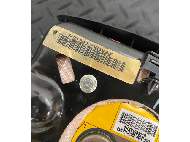 Подушка безопасности водителя P0UW72XDVAF   Chrysler 300 - 300C