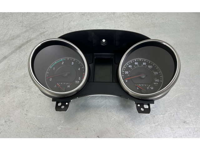 Панель приборов P68186243AA, 68186243AA   Jeep Grand Cherokee       