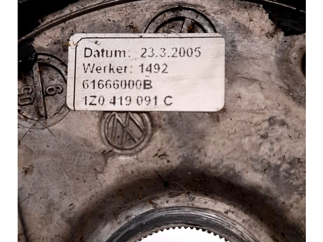 Руль Skoda Octavia Mk2 (1Z) 2004 - 2013 года 1Z0419091C, 3U0419091J