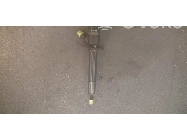 Форсунка Volvo V70 D5244T