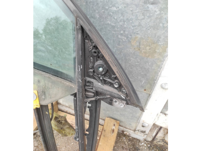 Передняя рамка дверного стекла 4F0837630 Audi A6 S6 C6 4F