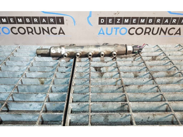 Топливная рампа Mitsubishi L200 для двигателя 4D56