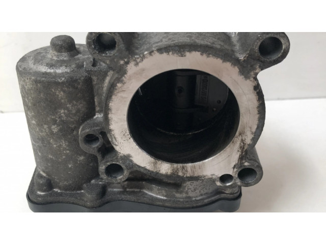 Дроссельная заслонка