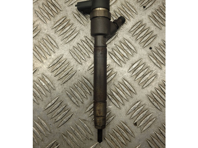 Форсунка 0445110251, 307502833406    Volvo S60   