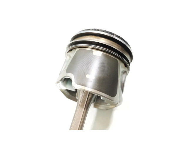 Píst    Ford Fiesta    KVJA 