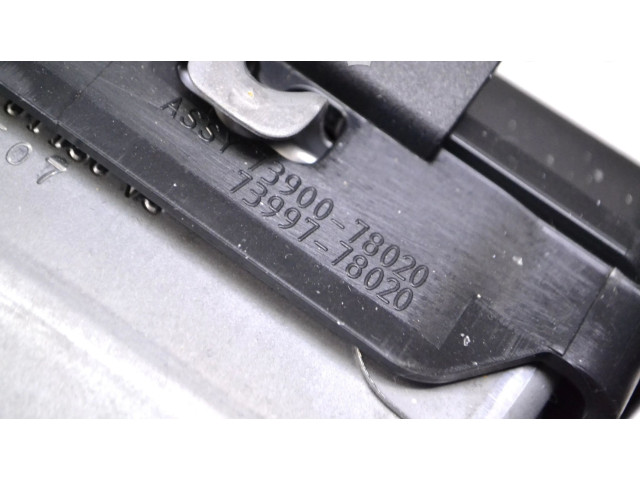 Подушка безопасности для колен 7390078020 Lexus NX