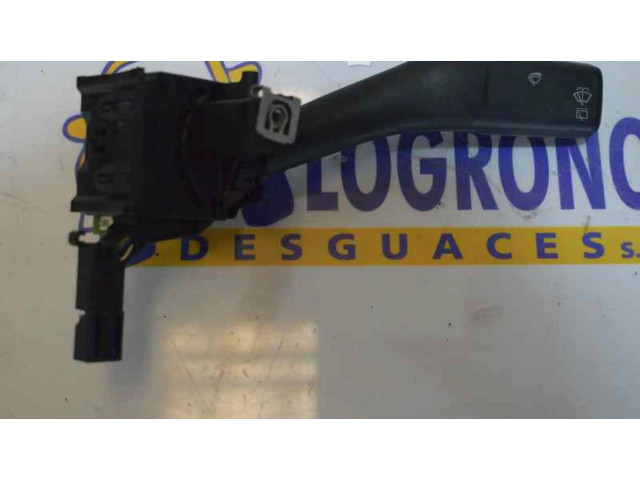 Ручка стеклоочистителей 1K0953519, 1K0953519H   Audi A3 S3 A3 Sportback 8P