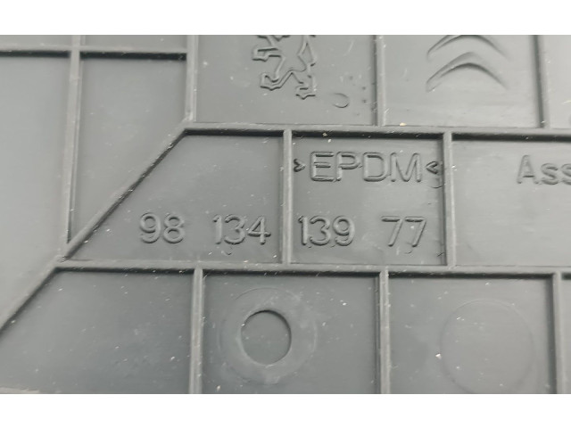 Панель приборов 9813413977, 9814774380   Peugeot 3008 II       