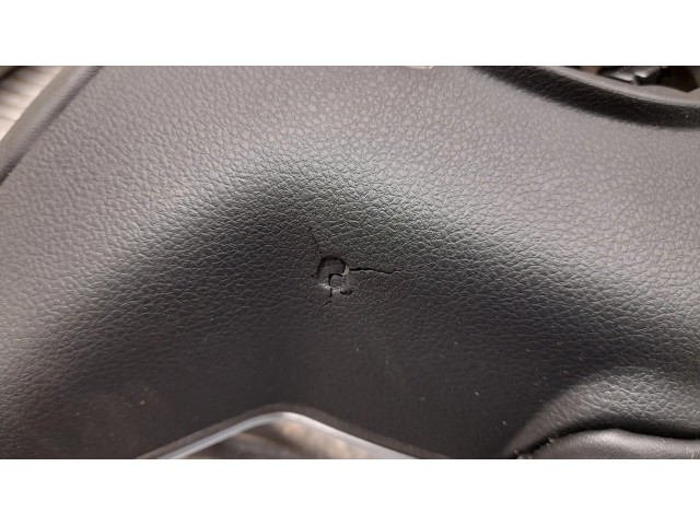 Руль Dacia Sandero 484004420R