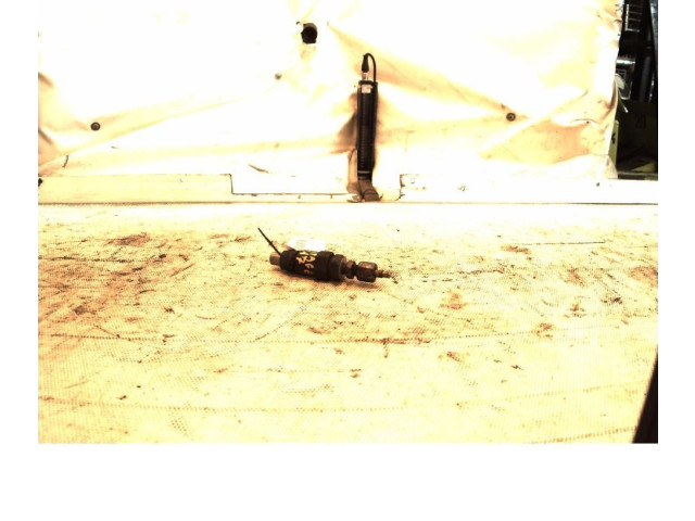 Форсунка     KIA Sportage  RF 